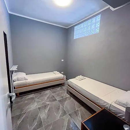 Elohim House Apartment *